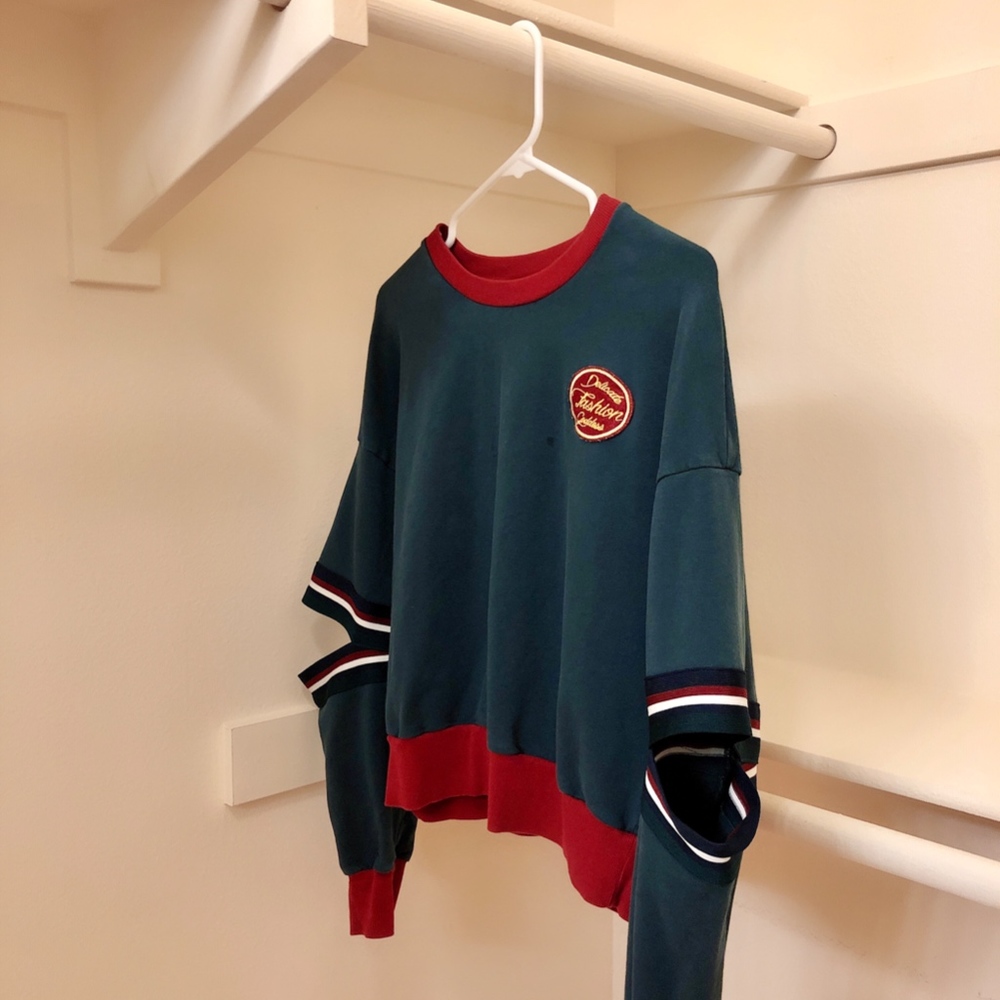 pullover - Picture 3 of 5